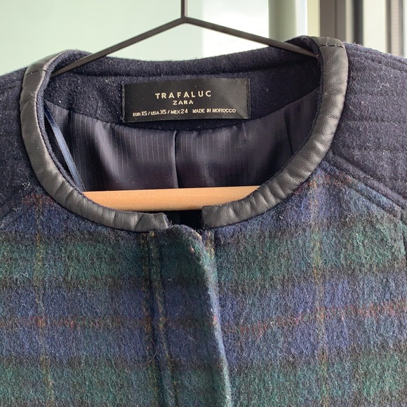 Blue and green tartan structured jacket - Picture 7 of 9
